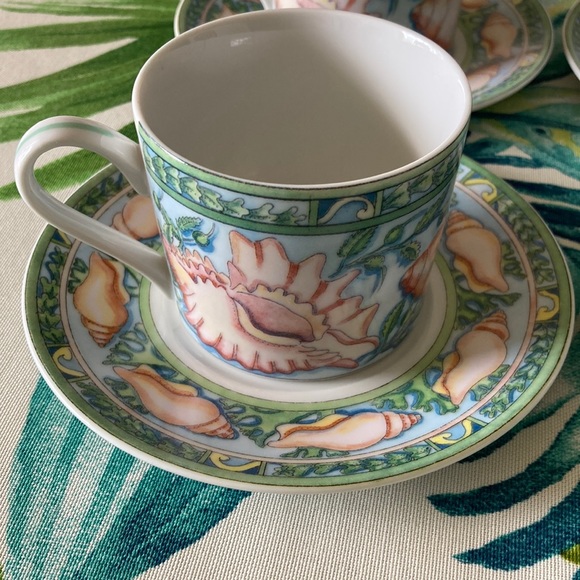 Siddhia Hutchinson Sea Garden Andrea by Sadek Japan (4) Cups Saucers Demitasse - Picture 6 of 16